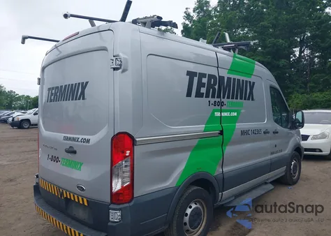 2017 Ford Transit-150 z USA, uszkodzony, nr VIN 1FTYE1CM5HKB43616